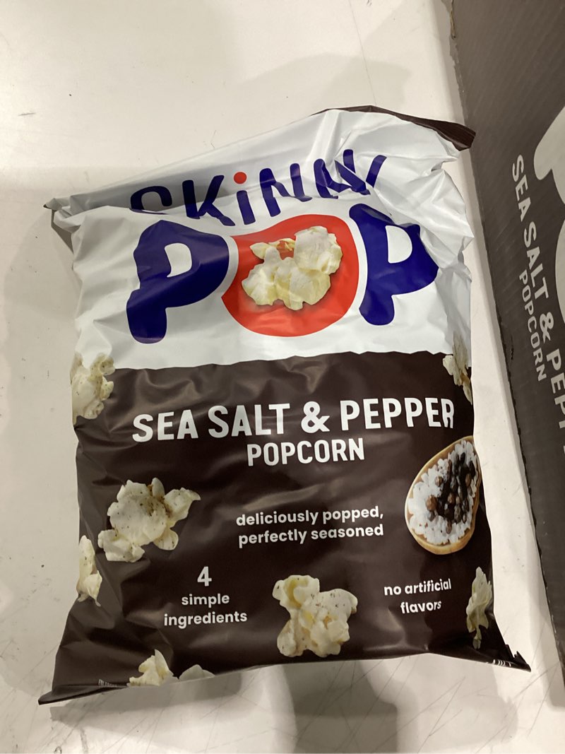 Condition photo showing New/Like New for skinnypop popcorn, sea salt & pepper, whole grain, dairy-free snack, 4.4oz bag (pack of 4) salt-and-pepper 4.4 ounce (pack of 4)