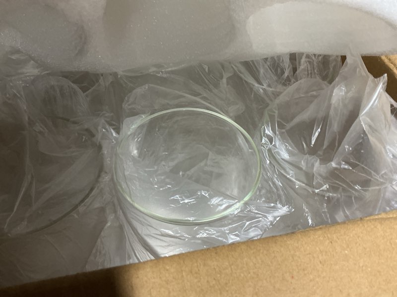 Condition photo showing Good Condition for 12Pcs Glass Cylinder Vases 8 Inch Tall Clear Flower Vases for Centerpieces Wedding Decoration, Hurricane Floating Candle Holder for Party Table Home Decor 12 Pack 8 Inch