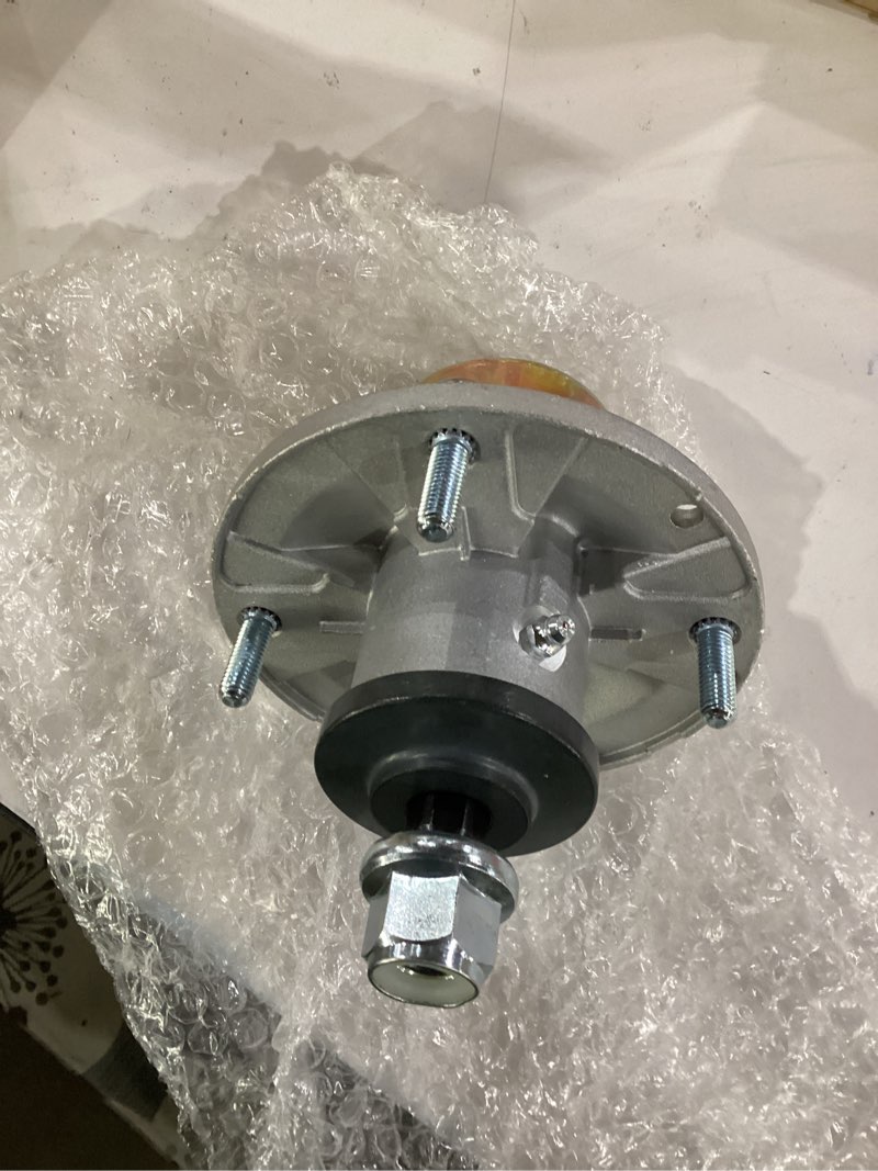 Condition photo showing Good Condition for am144608 replace spindle assembly fits for 42" 48" 54" decks john deere z535m z345m z345m z335m z355e z335e z330m z325e x580 x570 x390 x384 x380 x354 x350 x330 s240 s220 ztrak lawn mower am144608*1
