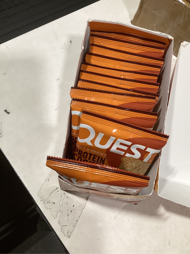 Condition photo showing New/Like New for Quest Nutrition Peanut Butter Protein Cookie, 15g Protein, 1g Sugar, 5g Net Carbs, Keto Friendly, High Protein, Low Carb, 12 Count Peanut Butter 12 Count (Pack of 1)