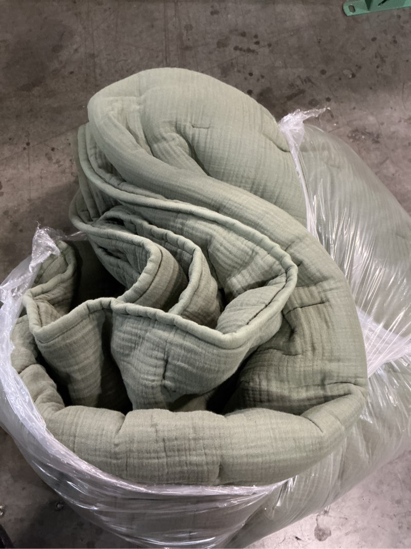 Condition photo showing As Is for organic cotton gauze dream quilt set, king/cal king, olive