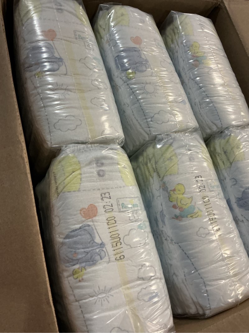Condition photo showing Good Condition for pampers swaddlers diapers size 4  150 count (select for more options)