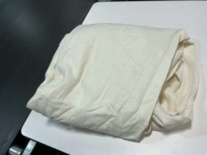 Condition photo showing Good Condition for quince europ ean linen curtain 96 in x 108 in 244 cm x 274 cm/ivory