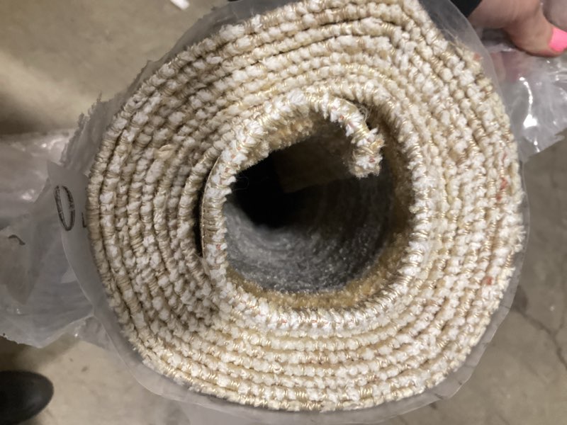 Condition photo showing Good Condition for loloi magnolia home by joanna gaines mona collection moa-03 bark/natural 7'-6" x 10' area rug bark / natural 7'6" x 10' (rectangular)