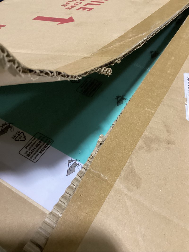 Condition photo showing Good Condition for LaVie Home 20x24 Picture Frame Beige Oak Wood Poster Frame, Display Pictures 16x20 with Mat or 20x24 Without Mat, Stable Frame and Polished Plexiglass, Horizontal and Vertical Format of The Walls 20x24 Beige Oak