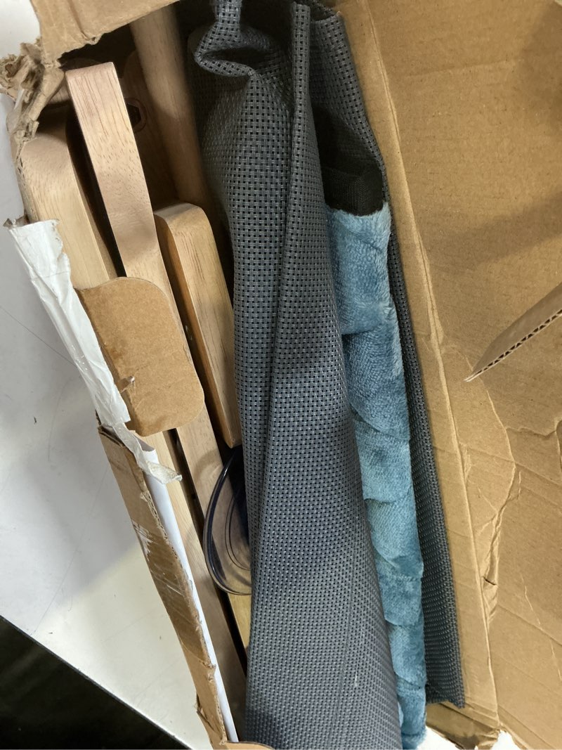 Condition photo showing Good Condition for szee cat window perch with breathable mesh for airflow, foldable cat window hammock bed with wooden frame, equipped with dual-sided mat for all-season use, strong suction cups & solid thicken frame