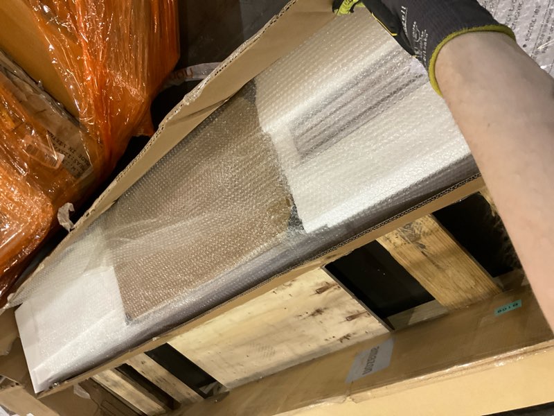 Condition photo showing Good Condition for door