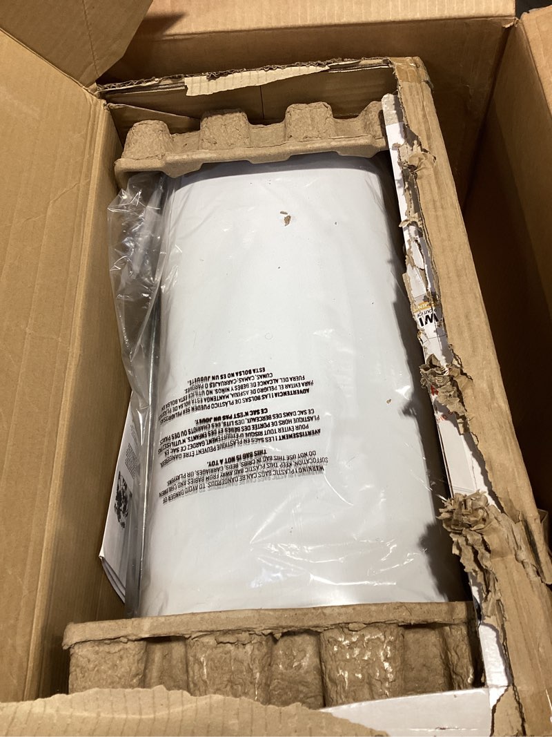 Condition photo showing New/Like New for dg select pail gift set with 2 jumbo refill (810ct) us 1/cs lily white