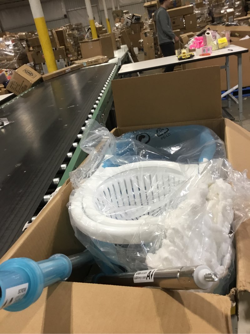 hurricane spin mop (a)