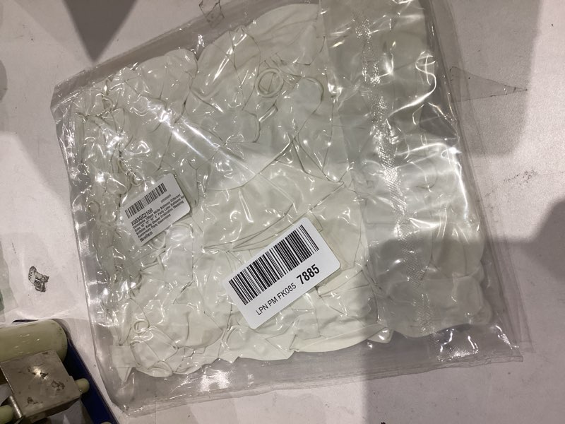 Condition photo showing New/Like New for 130pcs White Balloons Different Sizes 18" 12" 10" 5" Party Latex Balloons for Birthday Baby Shower Graduation Wedding Anniversary Party Decorations 03 White 5/10/12/18 inch - 130pcs