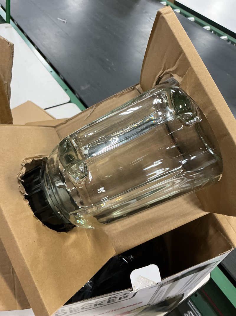 Condition photo showing Good Condition for BLACK+DECKER Countertop Blender with 6-Cup Glass Jar, 10-Speed Settings, Black, BL2010BG