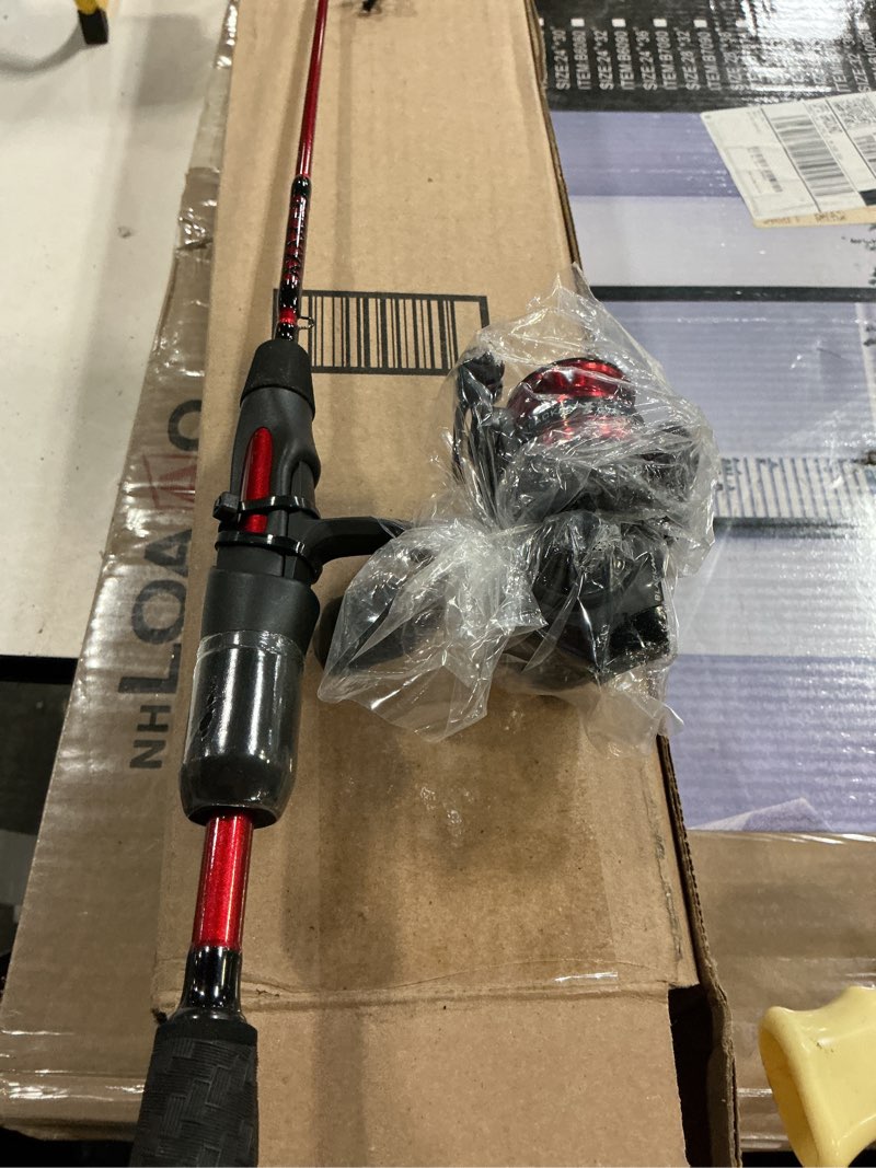 Condition photo showing New/Like New for ugly stik carbon ice spinning rod and reel combo 5 size reel - 36" - medium - 1pc