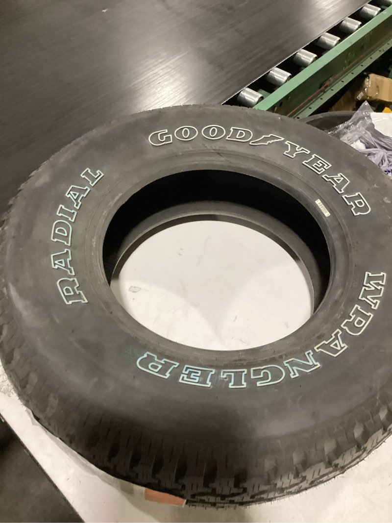 Condition photo showing As Is for goodyear wrangler sr-a radial tire - 275/60r20 114s