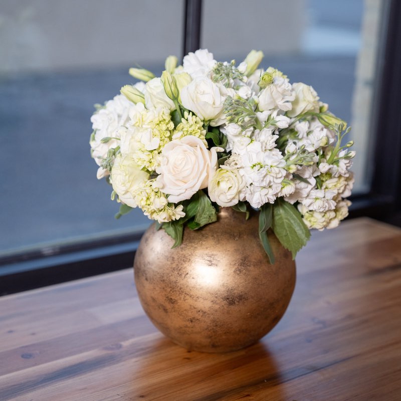 Vase Ball Antique Gold