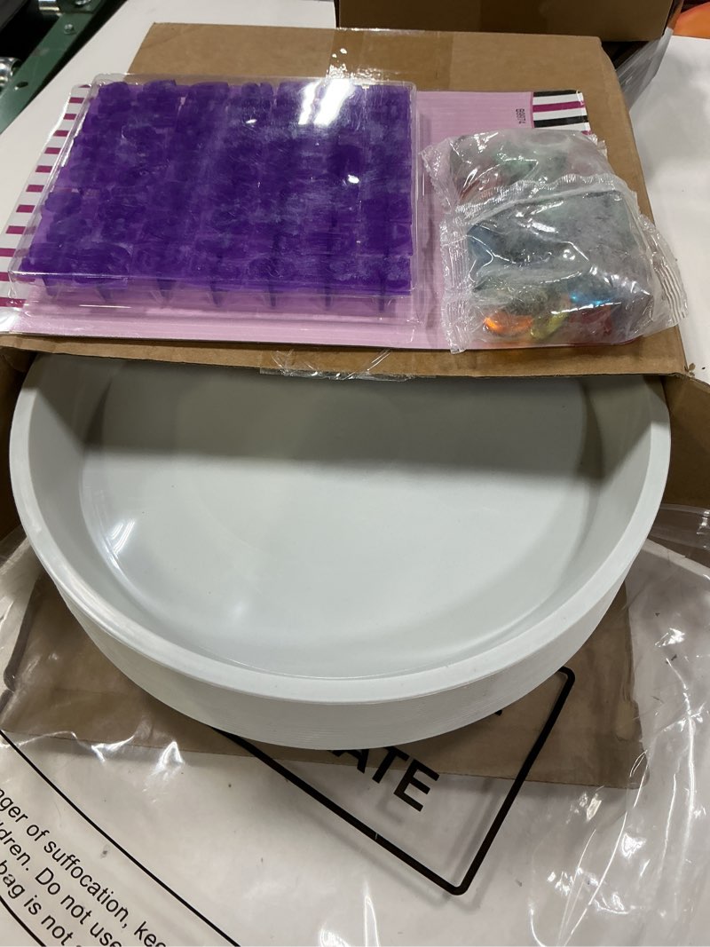 Condition photo showing Good Condition for loyim 20 pcs 8 inch stepping stone kit include round concrete mold mosaic tiles and letters numbers stamps diy craft art make your garden stepping stone for family outdoor decorative (no concrete mix)
