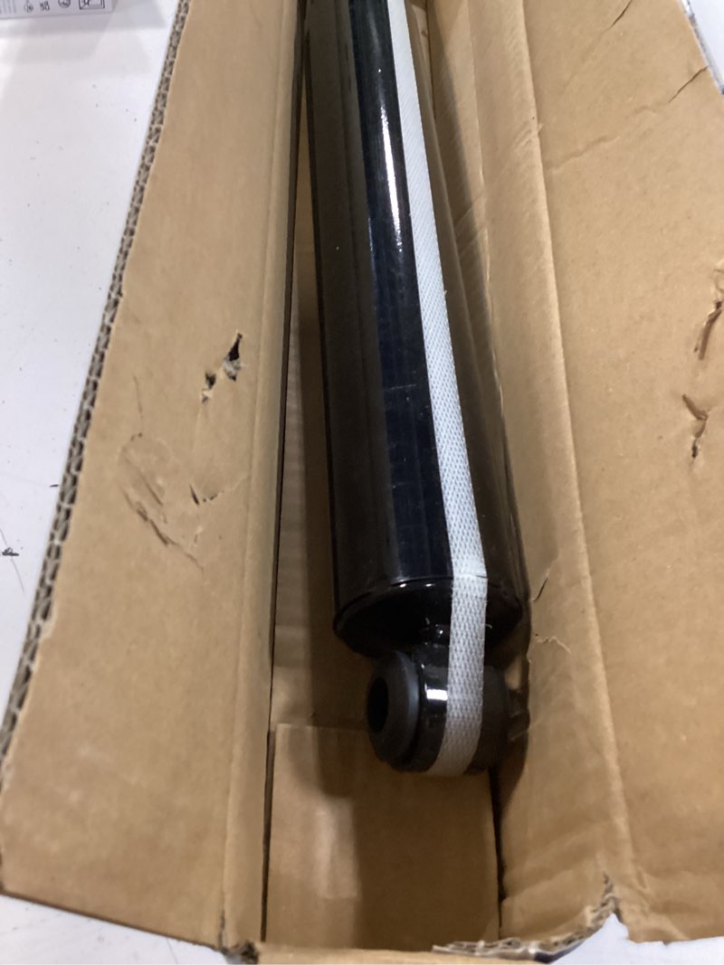 Condition photo showing Good Condition for prime choice auto parts ks44689 rear shock absorber
