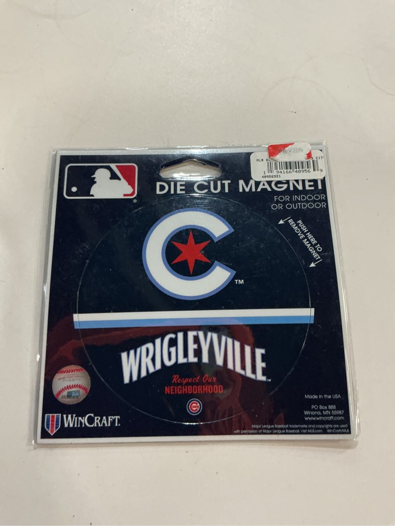 Condition photo showing New/Like New for wincraft chicago cubs 2021 city connect die cut magnet