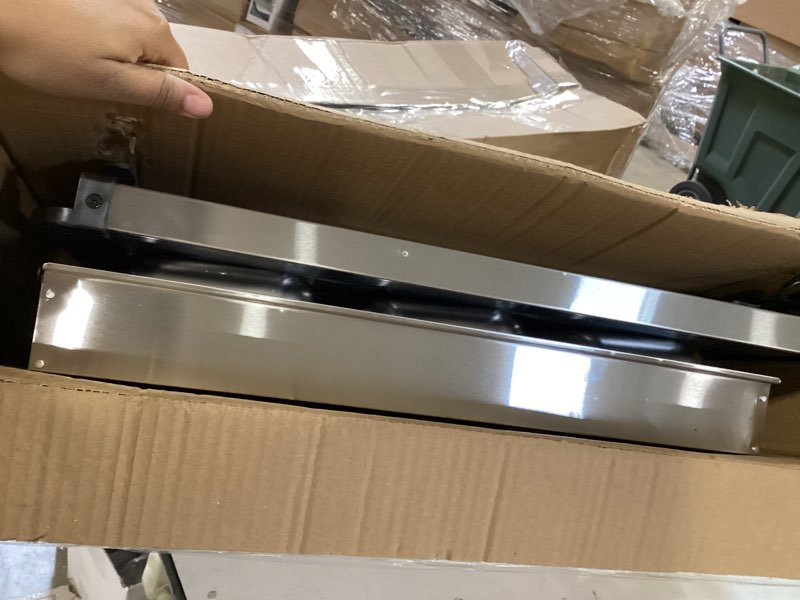 Condition photo showing Good Condition for alpha living 3x2.5 qt food warmers for parties buffet servers and warmers – premium catering supplies buffet display – stainless steel electric food warmers with temperature control