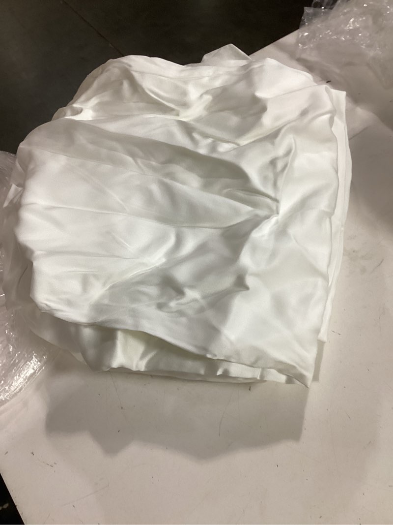 Condition photo showing Good Condition for bamboo fitted sheet set, queen, white