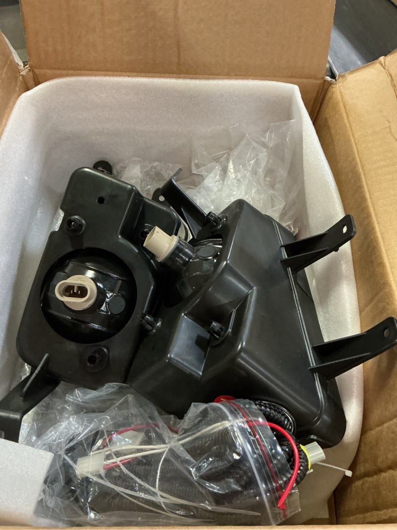 Condition photo showing Good Condition for cold air intake system & heat shield for 2014-2019 chevy/gmc/cadillac 5.3l 6.2l v8 (silverado 1500, suburban, tahoe, sierra 1500, yukon, yukon denali, escalade) black 14-20 chevy/gmc/cadillac 5.3l 6.2l v8-bk