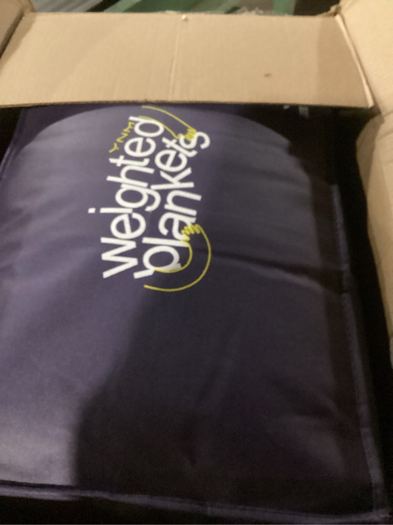 Condition photo showing As Is for YnM Exclusive Weighted Blanket, Smallest Compartments, Bed Blanket for One Person of 190lbs, Ideal for Queen or King Bed (60x80 Inches, 20 Pounds, Dark Grey) 60 in x 80 in 20 lb Exclusive Microfiber Dark Grey