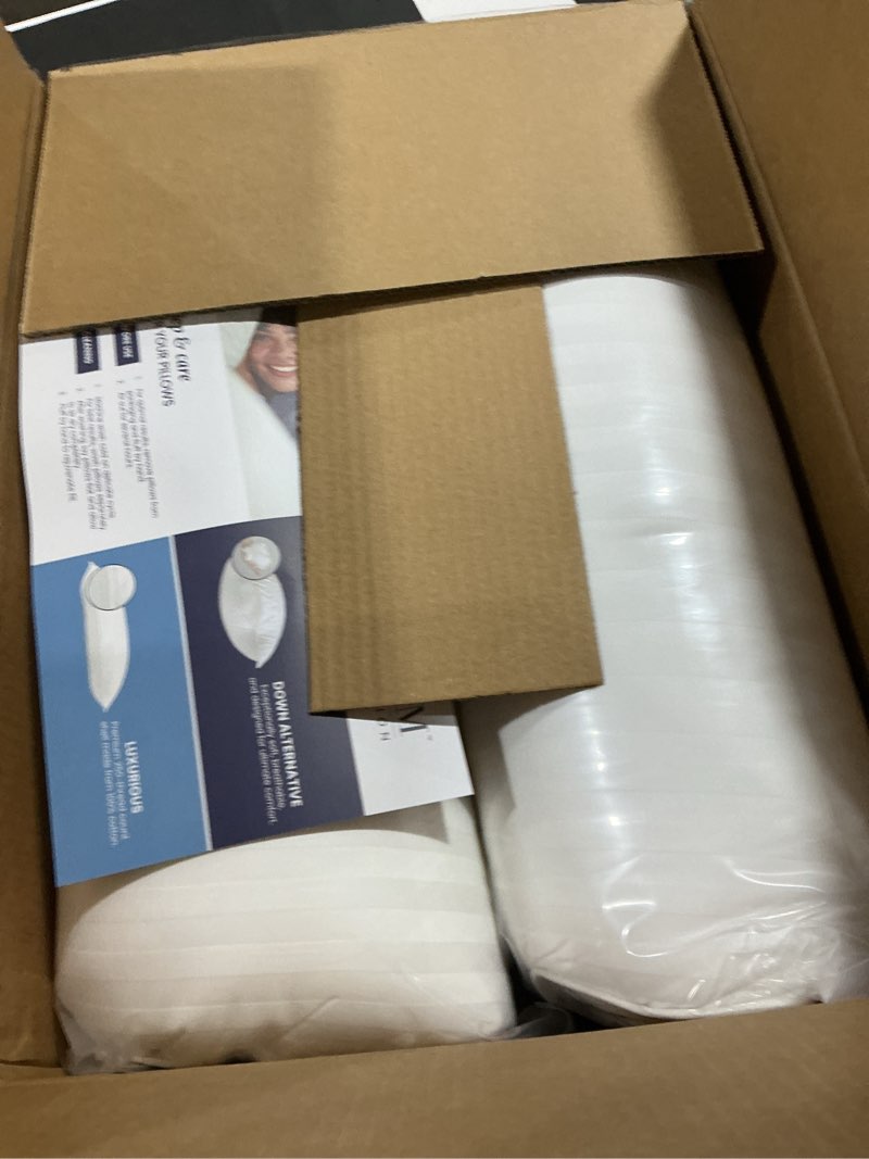 Condition photo showing New/Like New for Beckham Hotel Collection Bed Pillows Standard/Queen Size Set of 2 - Original Soft Down Alternative Pillow for Sleeping - Soft Support for Back, Stomach or Side Sleepers Queen / Standard White