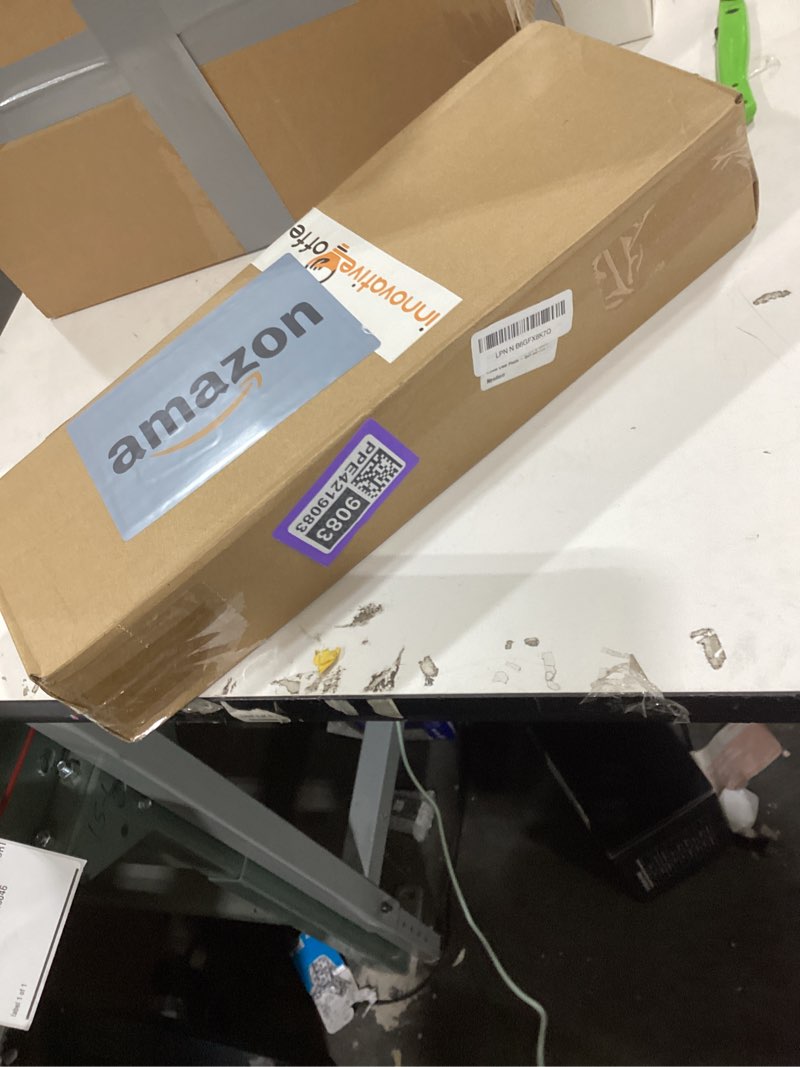 Condition photo showing New/Like New for Plasticware