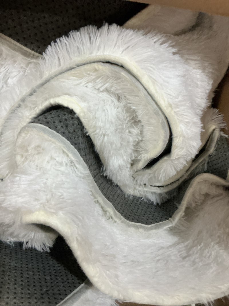 Condition photo showing As Is for Rezutan 6x9 Area Rug for Living Room Bedroom,White Fluffy Fuzzy Ultra Soft Living Room Rugs, Non Slip Thick Shag Rug for Dorm, Kids Girls Boys Rug for Home Decor Aesthetic White 6' x 9' (Rectangular)