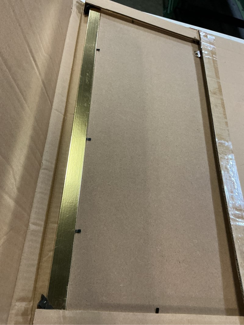 Condition photo showing Good Condition for lavie home 20x24 picture frame gold poster frame,display pictures 16x20 with mat or 20x24 without mat, stable and sturdy frame and polished plexiglass, horizontal and vertical format of the walls 20x24 gold
