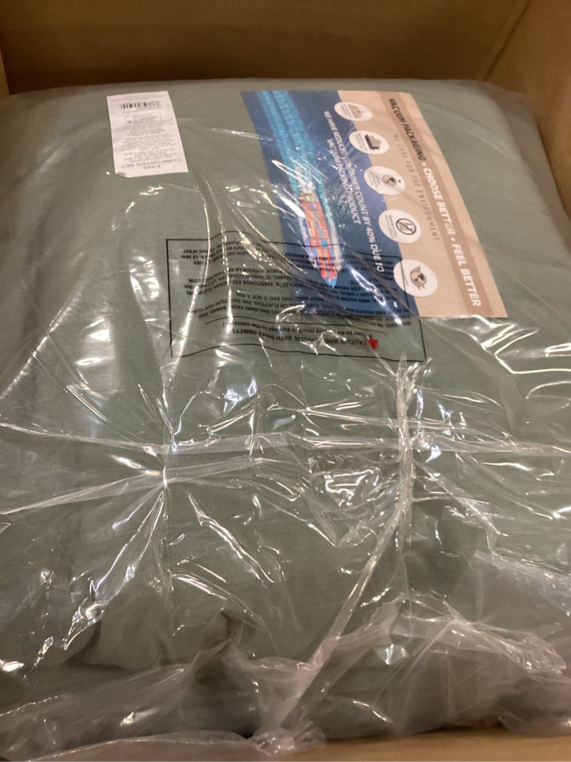 Condition photo showing Good Condition for Tommy Bahama - King Comforter Set, 100% Cotton Gauze Bedding w/Matching Pillowcases, Soft 3 Piece Bed Set w/Relaxed Texture (Paradiso Green) King Paradiso Green