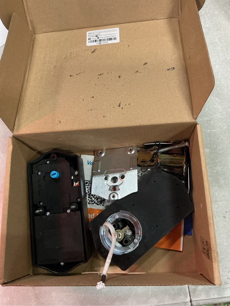 Condition photo showing Good Condition for veise ve027-k built-in wifi smart lock with 2 knob, fingerprint keyless entry door lock handle set for front door, app remote control, electronic digital keypad deadbolt, ip65 waterproof, matte black