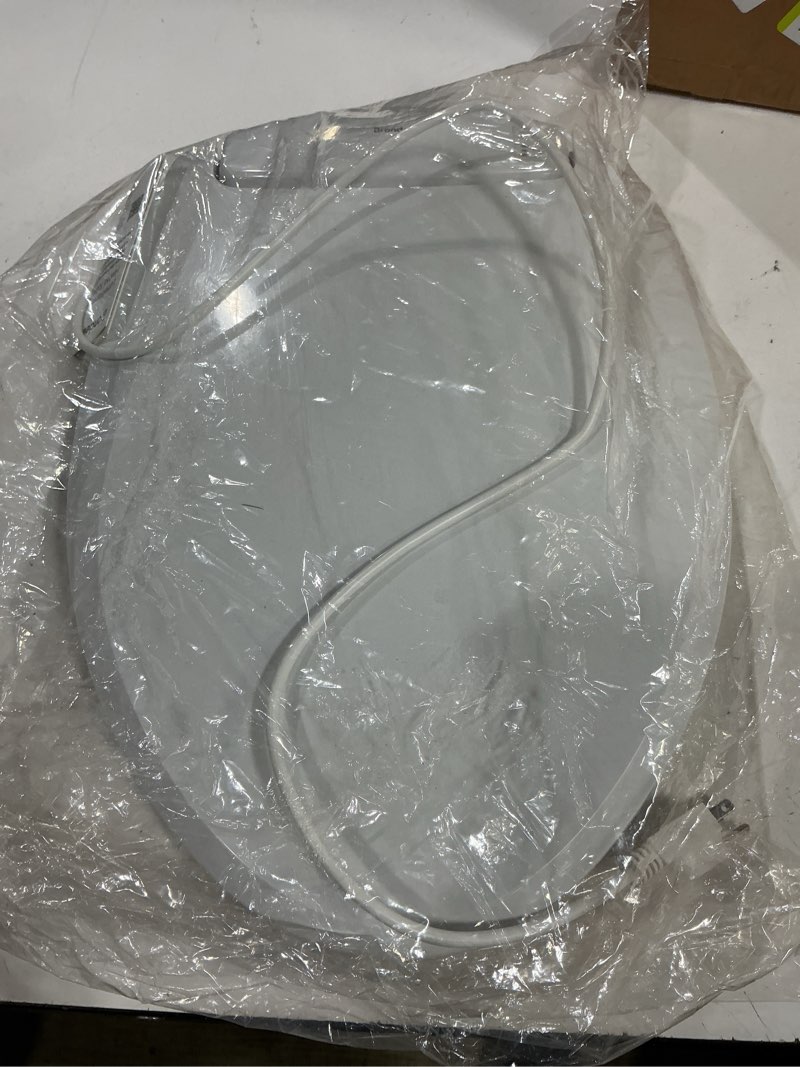 Condition photo showing Good Condition for brondell l60-ew lumawarm heated nightlight elongated toilet seat, white elongated - l60-ew
