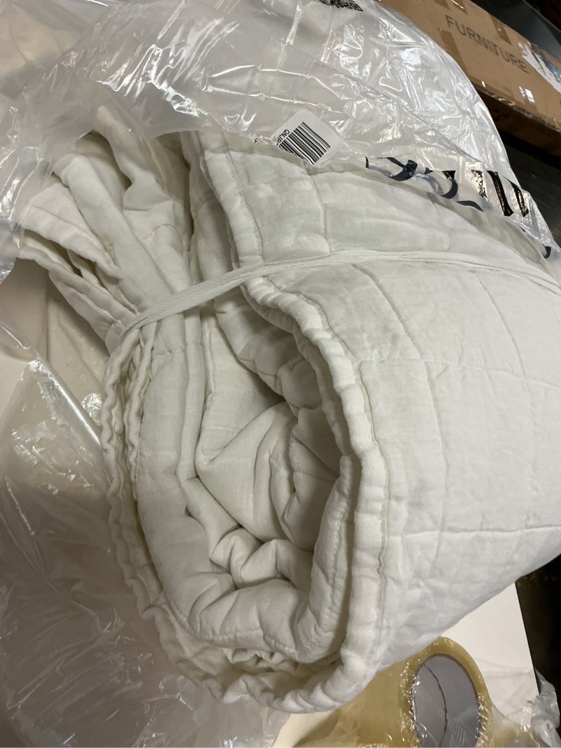 Condition photo showing As Is for european linen box quilt set, king/cal king, white