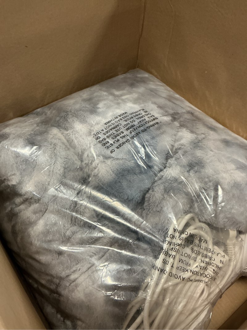 Condition photo showing As Is for Homemate Heated Blanket Electric Throw - 50"x60" Heating Blanket Throw 1/2/4/6/8 Hours Auto-Off 10 Heat Levels Over-Heat Protection Luxury Faux Fur Sherpa ETL Certification 01 - Grey 50"x60"