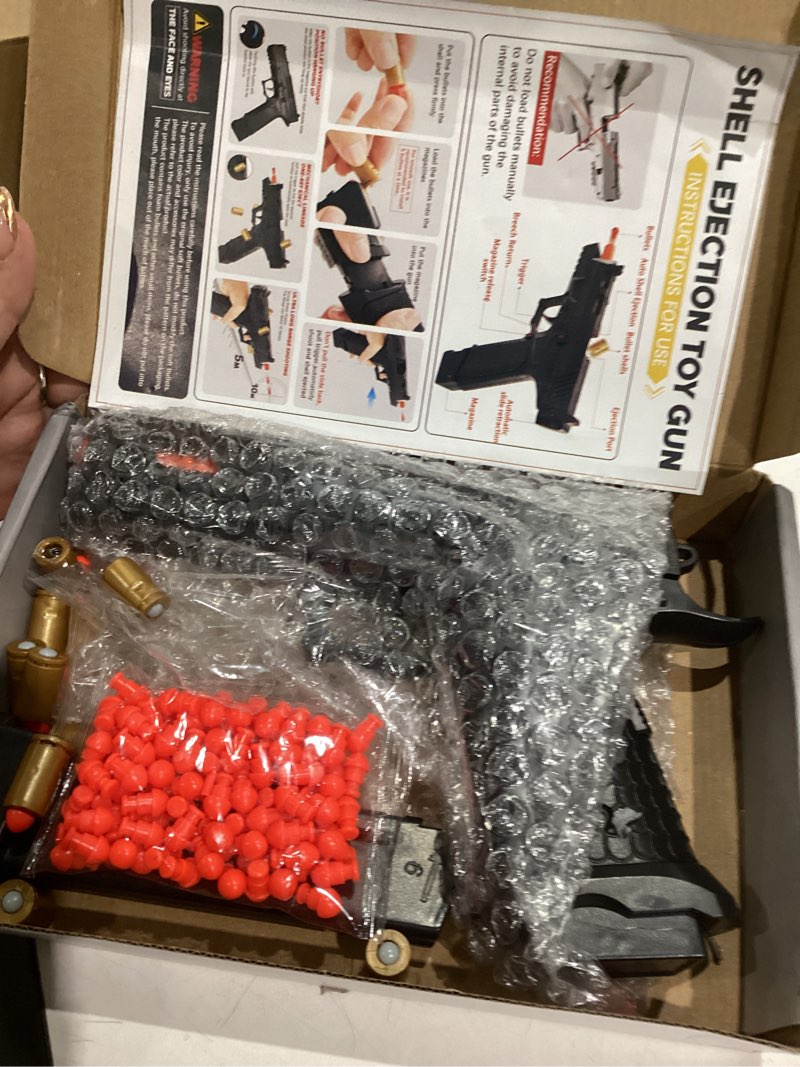 soft bullet toy gun with shell ejecting,fidget toy gun with 120 soft bullets, 18 shells and 2 magazi