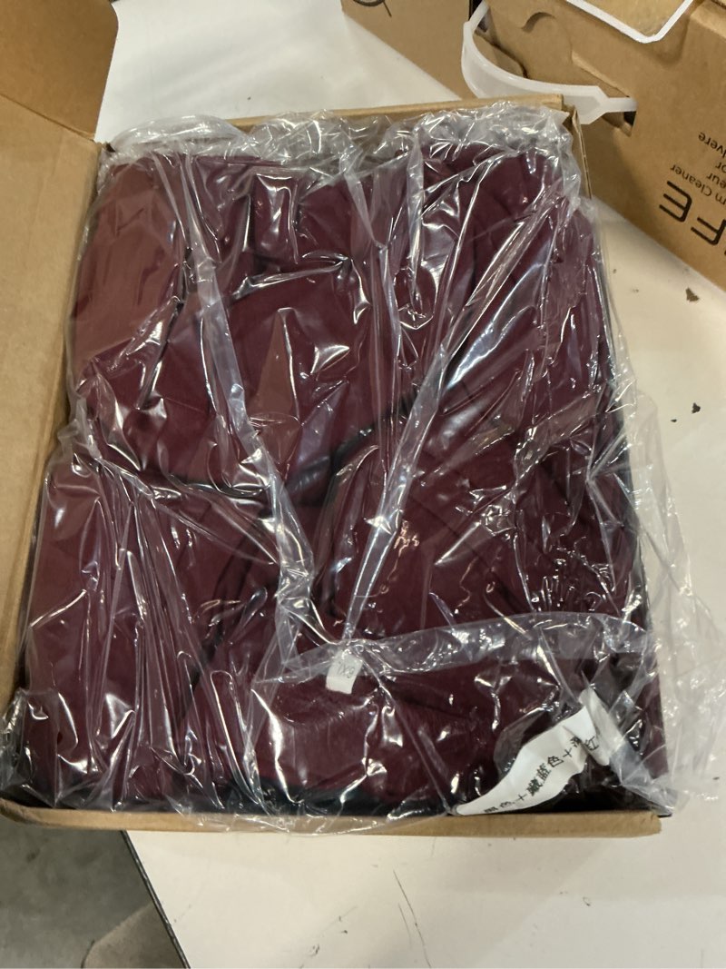 Condition photo showing Good Condition for Neer 3 Pack Men's Big and Tall V Neck T-Shirts M-7X, Short Sleeve Raglan Tops Casual Regular Summer Basic Tees Black, Navy Blue, Wine Medium