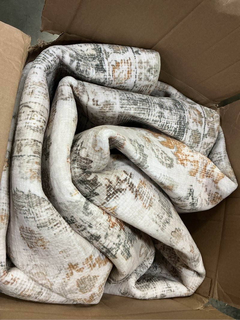 Condition photo showing Good Condition for washable 10x14 area rugs for living room, boho non-slip vintage distress large rugs for bedroom dini