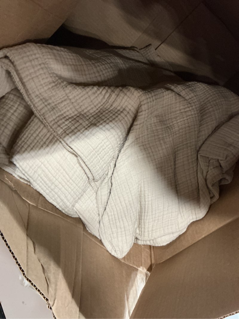 Condition photo showing As Is for organic airy gauze duvet cover set, full/queen, dune
