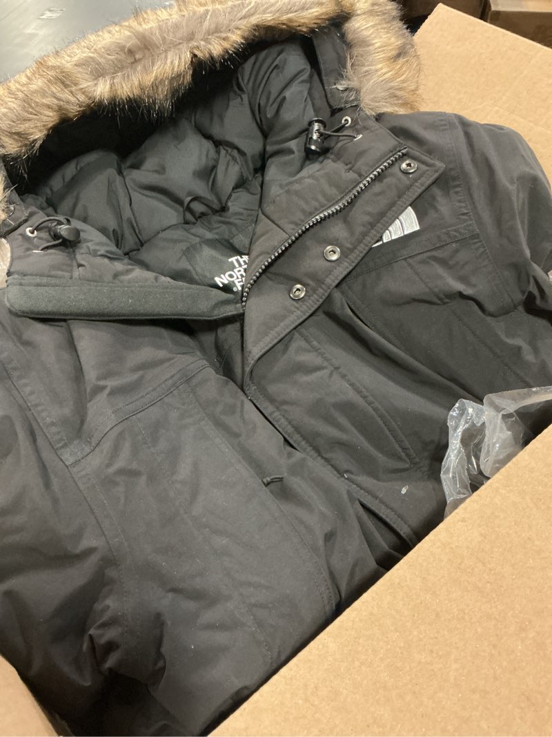 Condition photo showing Good Condition for (Size:M)THE NORTH FACE Men's McMurdo Parka | Long Waterproof Winter Jacket With 600 Fill Waterfowl Down Insulation Medium Tnf Black/Tnf Black