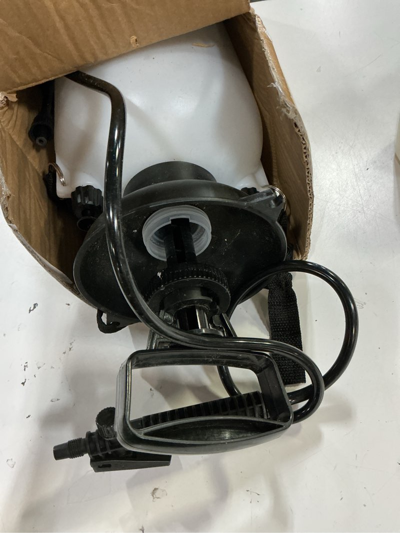 Condition photo showing Good Condition for amazon basics garden sprayer for gardens and flower beds, 1.3 gallon (5l) capacity with extension wand