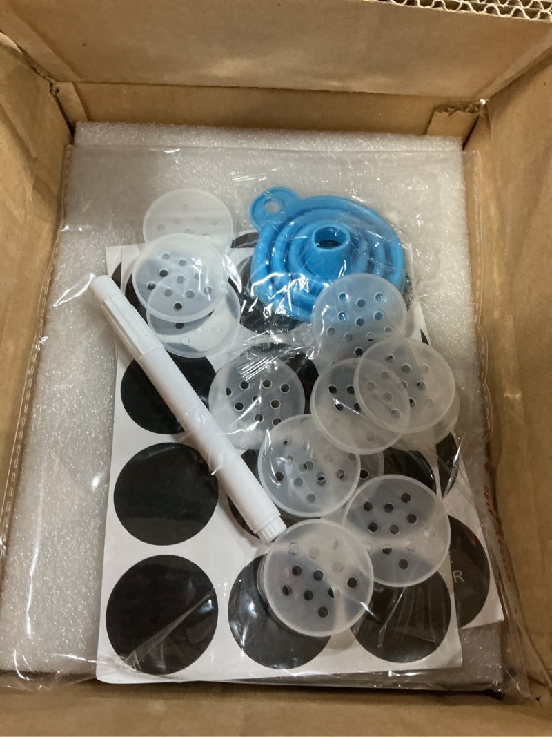 Condition photo showing Good Condition for dkovn 12pcs glass spice jars, 4oz empty spice jars with metal caps, labels, shaker lids, collapsible funnel, chalk pen, seasoning organizer for spice rack 12pcs 4oz set