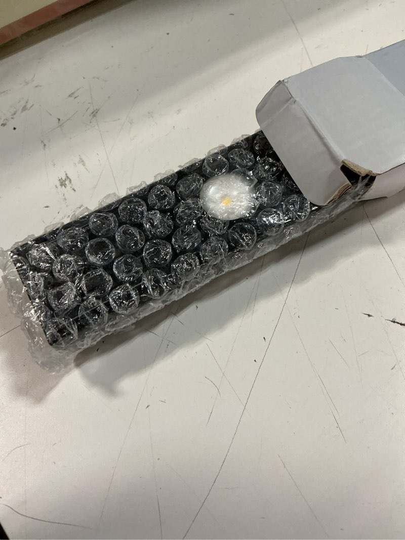 Condition photo showing Good Condition for tintindoc 22''wireless led picture light battery rechargeable 6000mah full metal,painting light for wall with remote control,3 lighting dimmable timer off, art light for display wall picture, 400lm