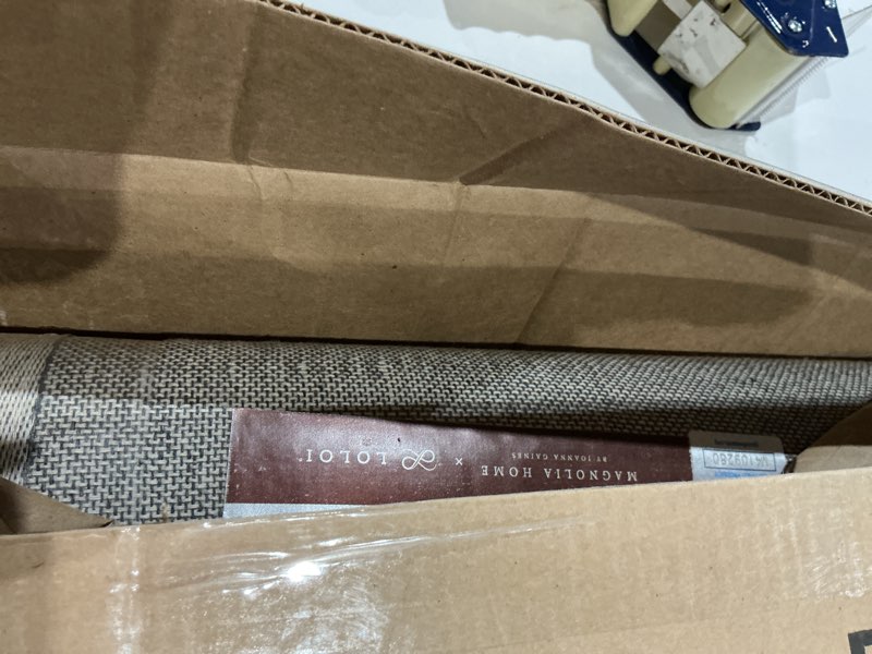 Condition photo showing Good Condition for loloi magnolia home by joanna gaines wimberly collection wym-06 bark/ivory 2'-3" x 3'-9" accent rug bark / ivory 2'3" x 3'9" (rectangular)