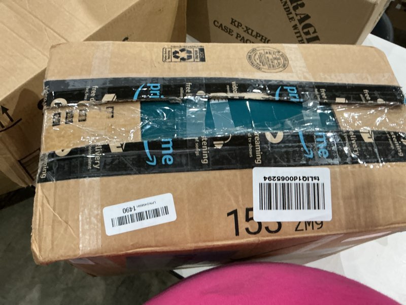Condition photo showing Good Condition for hyleory heated electric blanket throw 50"x60" soft fleece & flannel with 5 heating levels & 3 hours timer auto shutt off, etl certified, washable?heated blanket for body-dark green dark green throw(50"x60")
