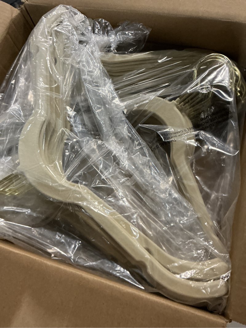 Condition photo showing Good Condition for korpai 50 pack beige velvet hangers, non slip,durable,slim hangers space saving,felt hangers with gold 360°swivel hook for coats,strappy dresses,shirts,sweater ect beige 50