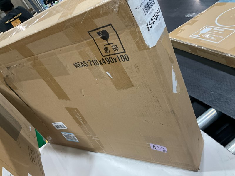 Condition photo showing Good Condition for labwork RV Vertical Slide Window 18W x 24H, Easy Installation,DOT Certified