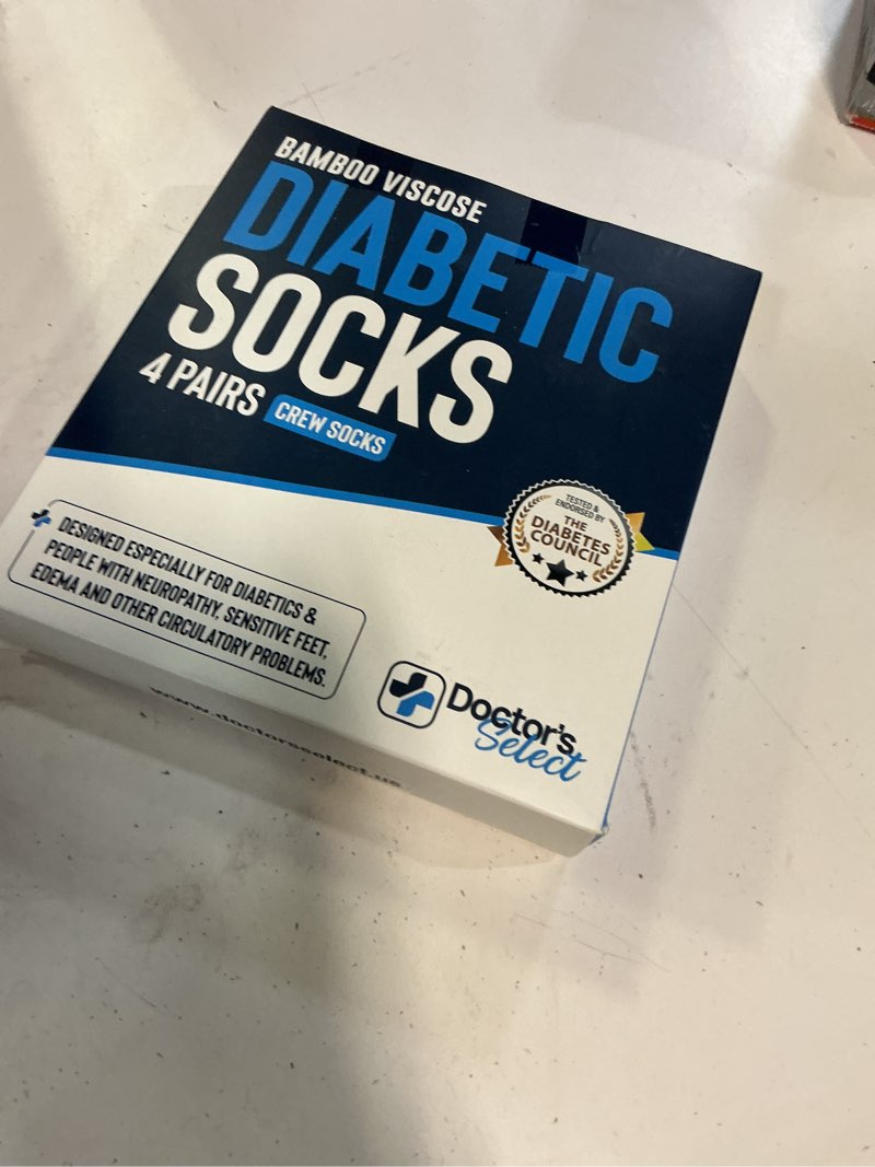 Condition photo showing New/Like New for doctor's select bamboo viscose diabetic socks women - 4 pairs crew womens diabetic socks size 6-9 large 4 pairs - black
