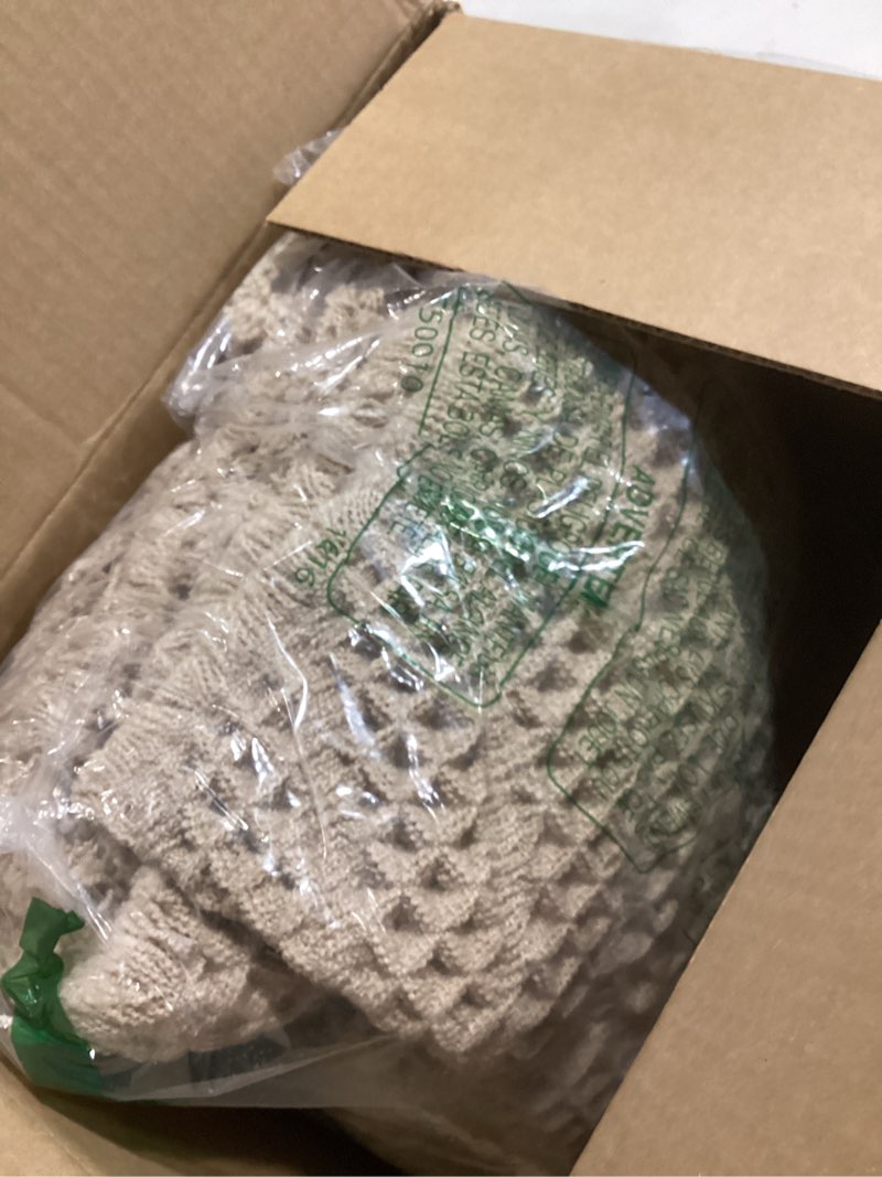 Condition photo showing Good Condition for BULULOM Bathroom Runner Rug Super Absorbent Non Slip Long Bath Mat Machine Washable Boho Bathroom Rugs Quick Dry Rug Runners for Hallway Bedroom Laundry Room,Brown, 2'x 6'(24" x 72") Aa-brown 2'*6'