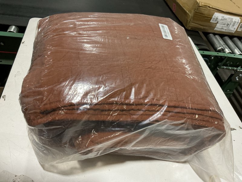 Condition photo showing Good Condition for horimote home 100% cotton quilt king size burnt orange bedspread, pre-washed 3-piece cozy lightweight decorative bedding cover coverlet set with 2 shams in geometric pattern for all season burnt orange king