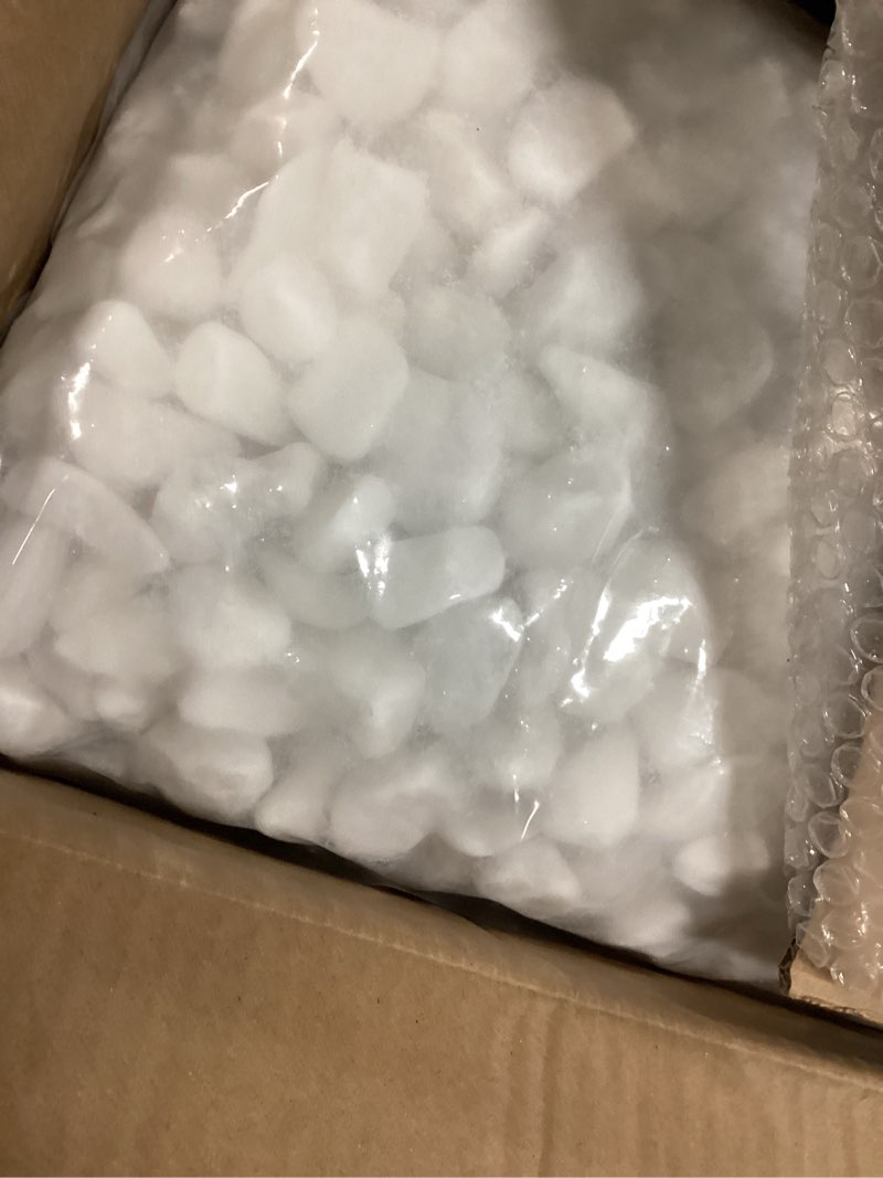 Condition photo showing New/Like New for fantian 40 lbs white rocks for landscaping, 1-2 inch white gravel. decorative pebbles stones for plants, vases, craft and garden 40 lbs, 1-2 inch white 1